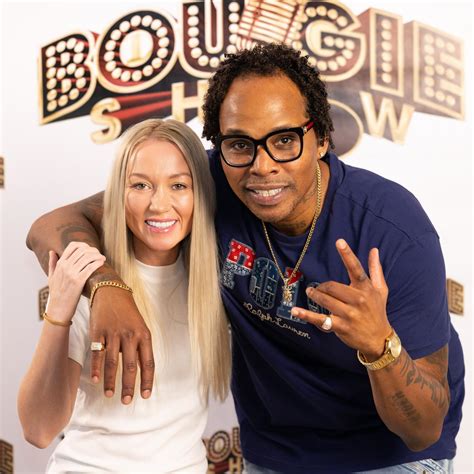 Avery Jane Interview Anticipating 3 Penises In The B******e! Male .
